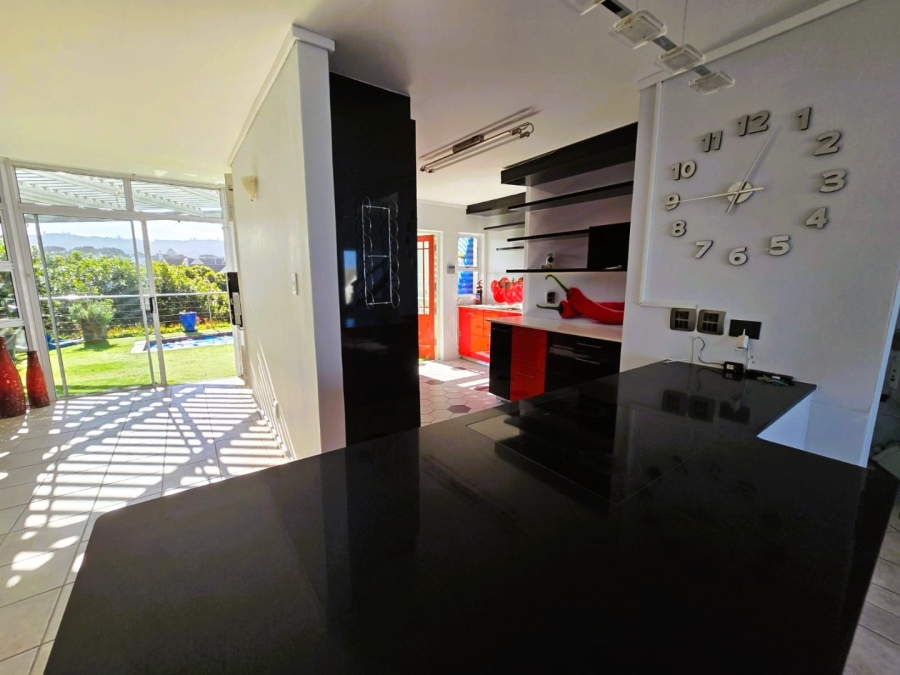 2 Bedroom Property for Sale in Wilderness Central Western Cape